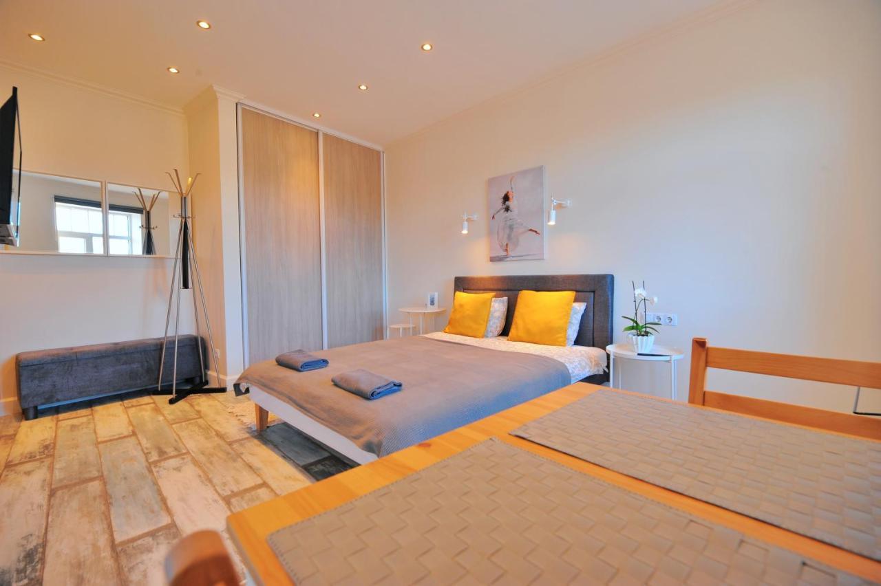 Gertrudes Residence Stay In Light-Filled Studio Apartment In Central 리가 외부 사진