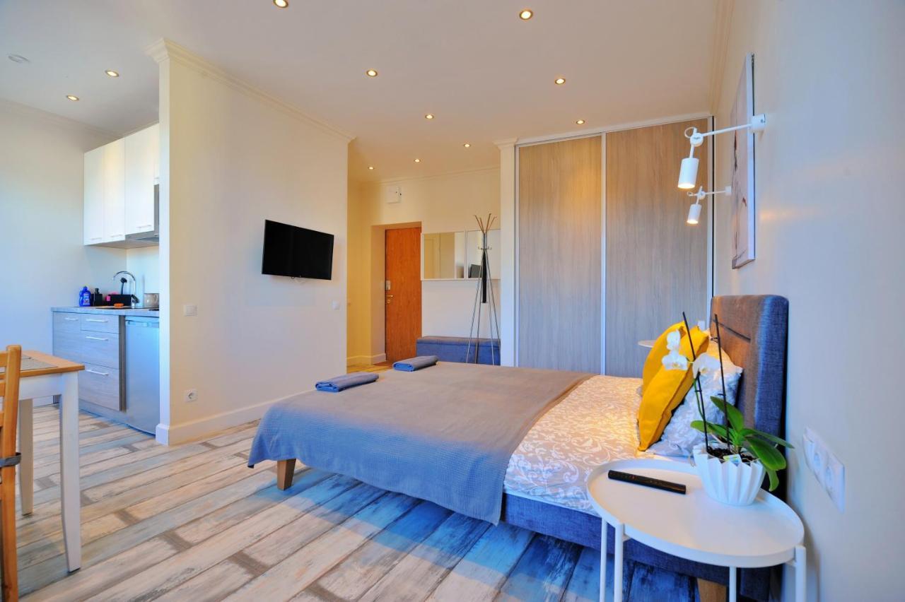 Gertrudes Residence Stay In Light-Filled Studio Apartment In Central 리가 외부 사진